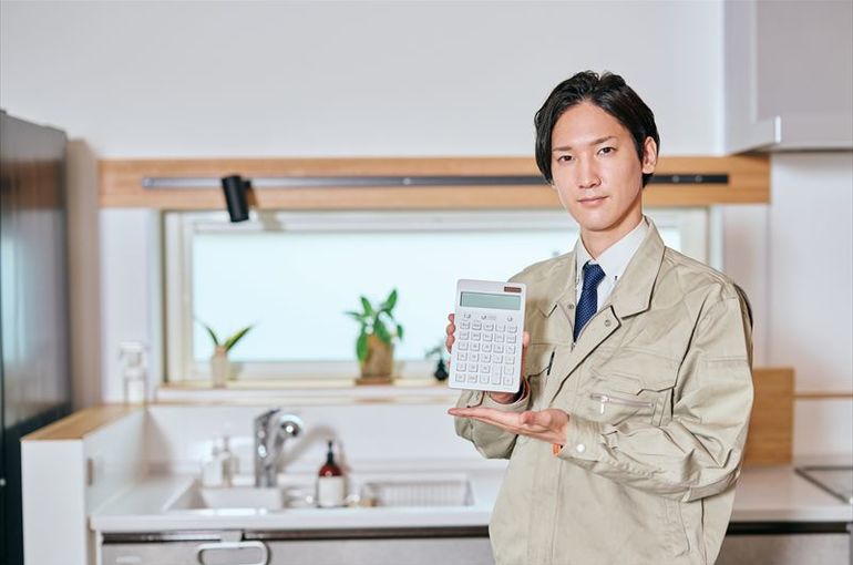 キッチンパネルの交換費用はどのくらいかかるの？